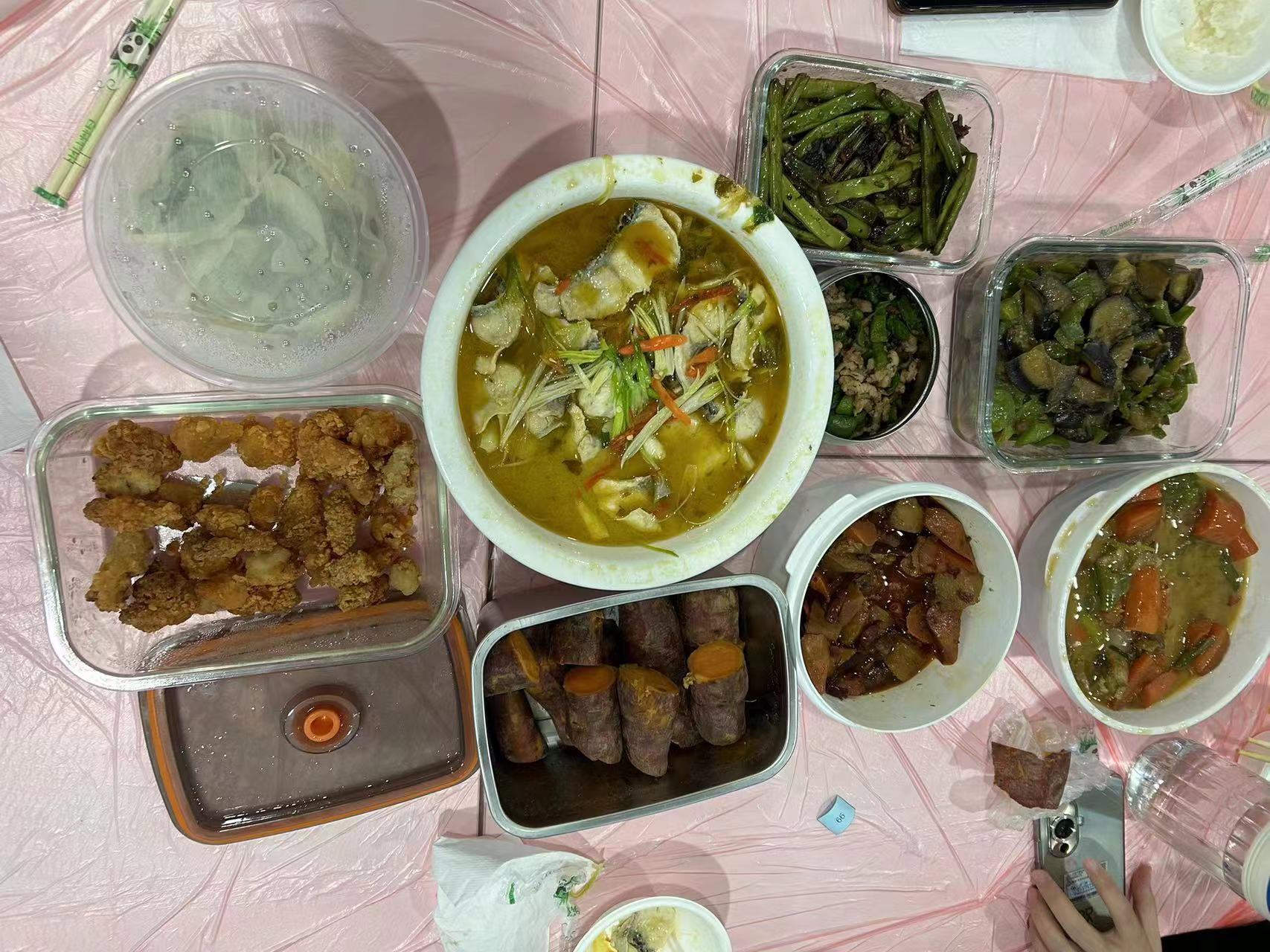 potluck2.jpg